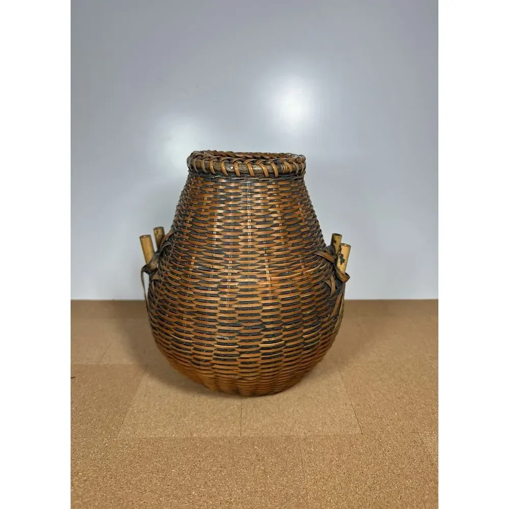 Unbranded 5” tall